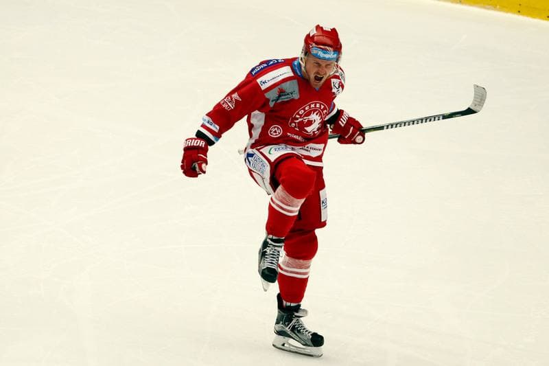 Ice Hockey. Tipsport Extraliga. Ocelari Trinec - Pirati Chomutov. 05.01.2018