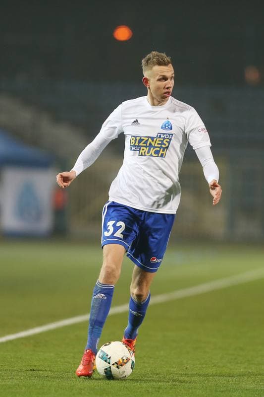 Football. II Liga. Ruch Chorzow - Gornik Leczna. 01.12.2018