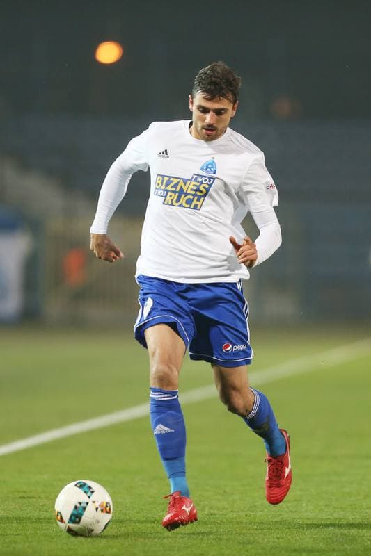 Football. II Liga. Ruch Chorzow - Gornik Leczna. 01.12.2018