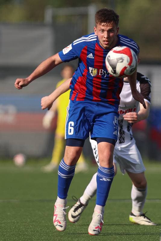 Football. II Liga. Polonia Bytom - Sandecja Nowy Sacz. 03.05.2024