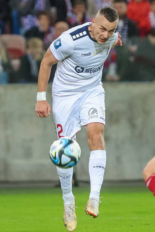 Football. PKO BP Ekstraklasa. Gornik Zabrze - Rakow Czestochowa. 22.10.2023