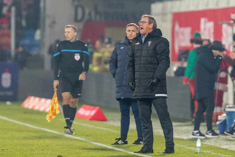 Football. PKO BP Ekstraklasa. Gornik Zabrze - Warta Poznan. 15.12.2023