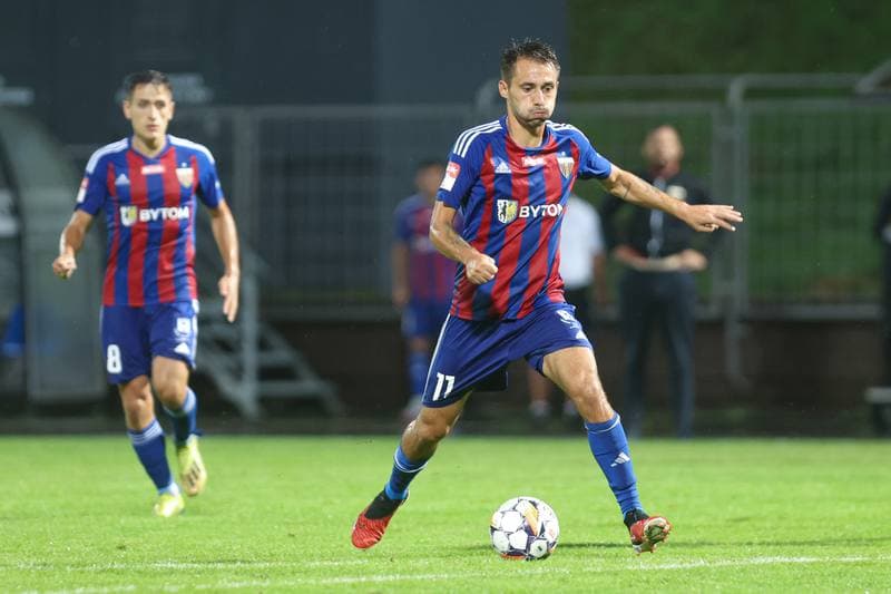 Football. Betclic II liga. GKS Jastrzebie - Polonia Bytom. 17.08.2024