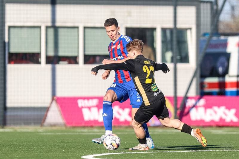 Football. Betclic II Liga. Polonia Bytom - GKS Jastrzebie. 16.03.2025