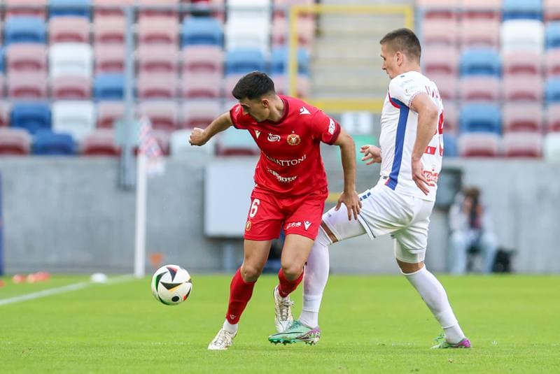 Football. PKO BP Ekstraklasa. Gornik Zabrze - Widzew Lodz. 27.04.2025