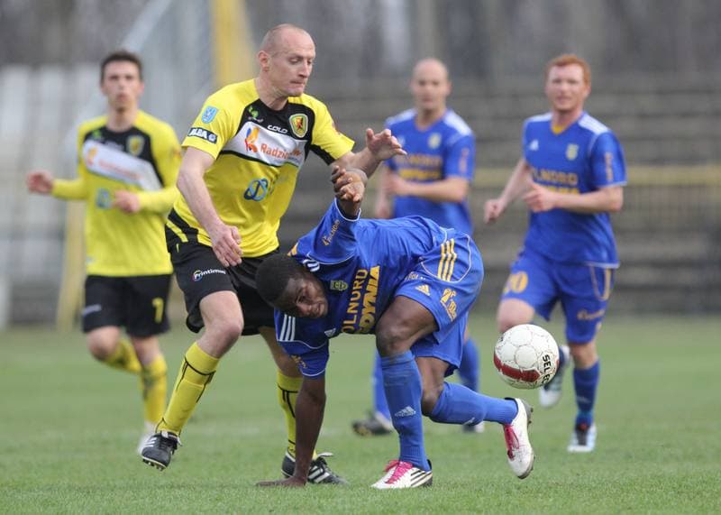Football. Bytom I liga. Ruch Radzionkow - Arka Gdynia. 07.04.2012
