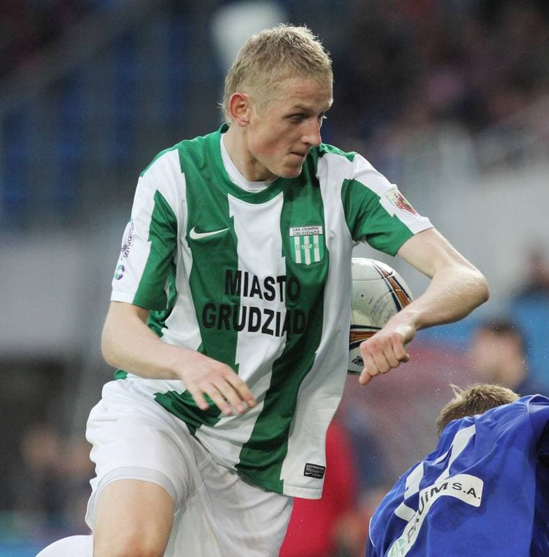 Football. I liga. Piast Gliwice - Olimpia Grudziadz. 22.04.2012