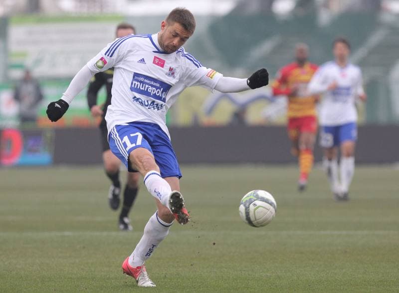 Football. T-Mobile Ekstraklasa. Podbeskidzie Bielsko-Biala - Jagiellonia Bialystok. 23.02.2013