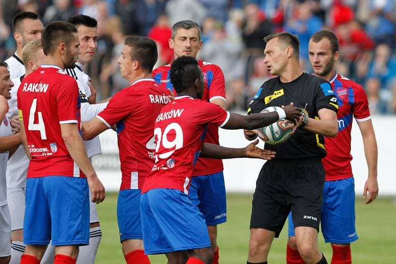 Football. I Liga. Rakow Czestochowa - Pogon Siedlce. 20.06.2015