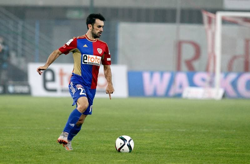 Football. T-Mobile Ekstraklasa. Piast Gliwice - Lechia Gdansk. 26.10.2013