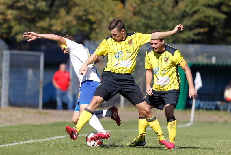 Football. IV Liga. Slavia Ruda Slaska - Ruch Radzionkow. 03.10.2015