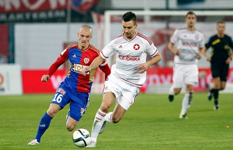 Football. PKO BP Ekstraklasa. Piast Gliwice - Wisla Krakow. 03.10.2015