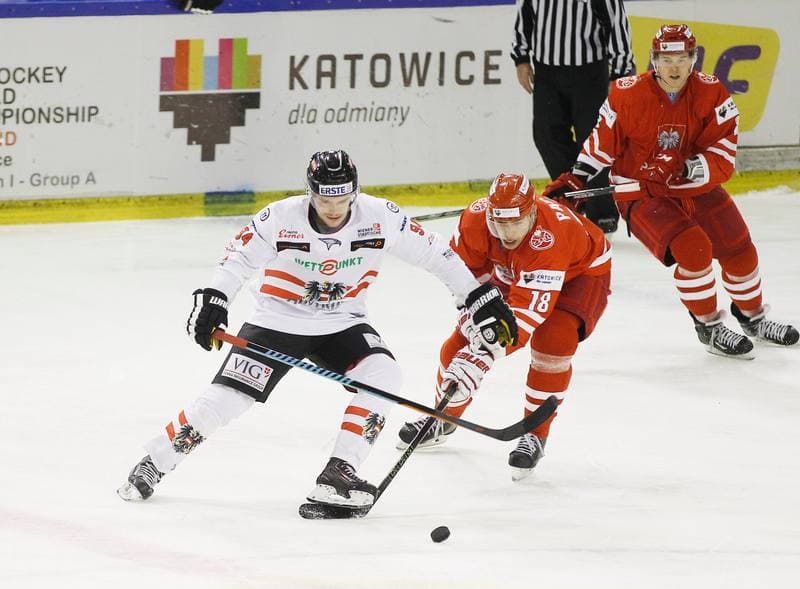 Ice Hockey. Euro Ice Hockey Challenge. Poland - Austria. 07.11.2015