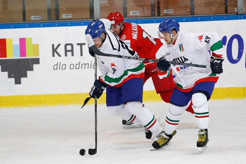 Ice Hockey. EIHC. Kazakhstan - France. 17.12.2015
