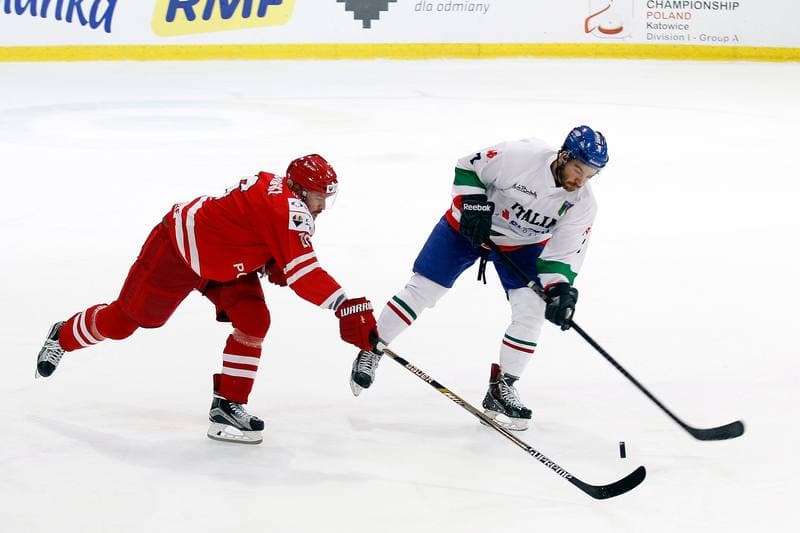 Ice Hockey. EIHC. Polska - Wlochy. 17.12.2015