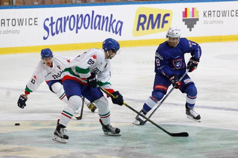 Ice Hockey. EIHC. France - Italy. 18.12.2015