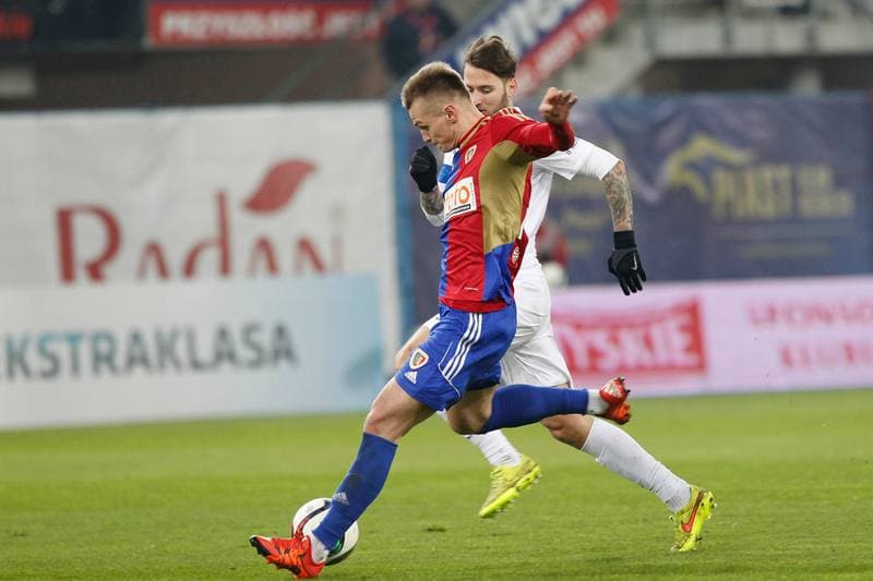 Football. T-Mobile Ekstraklasa. Piast Gliwice - Lech Poznan. 23.09.2013