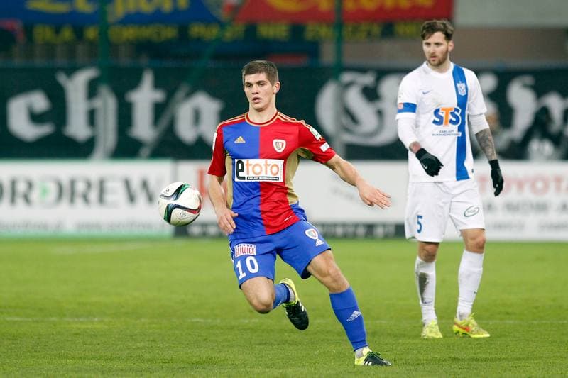Football. T-Mobile Ekstraklasa. Piast Gliwice - Lech Poznan. 23.09.2013