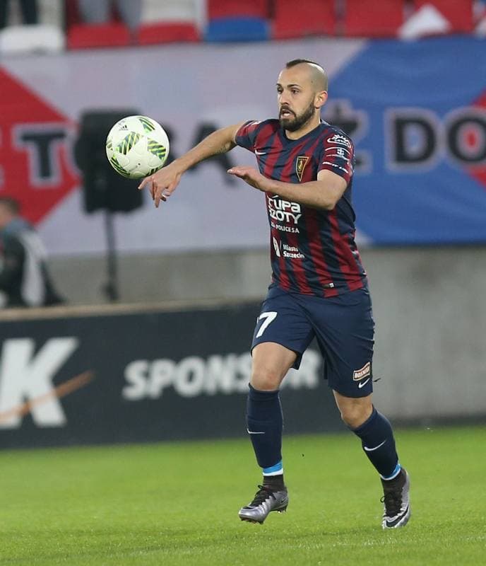 Football. Ekstraklasa. Gornik Zabrze - Pogon Szczecin. 01.04.2016
