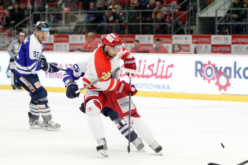 Ice Hockey. Tipsport Extraliga. Ocelari Trinec - Bili Tygri Liberec. 05.02.2017
