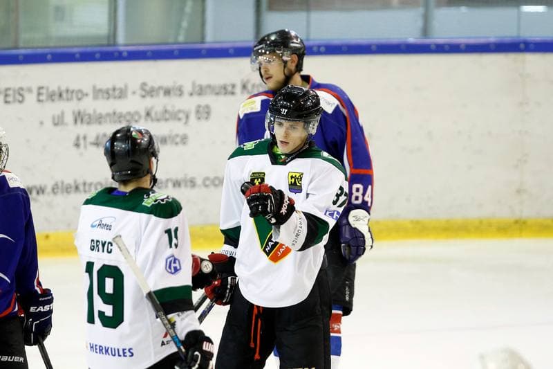 Ice Hockey. I Liga. Naprzod Janow - Koziolki Poznan. 14.10.2018
