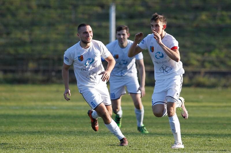 Football. Haiz IV Liga. Polonia Bytom - Slask Swietochlowice. 17.11.2018