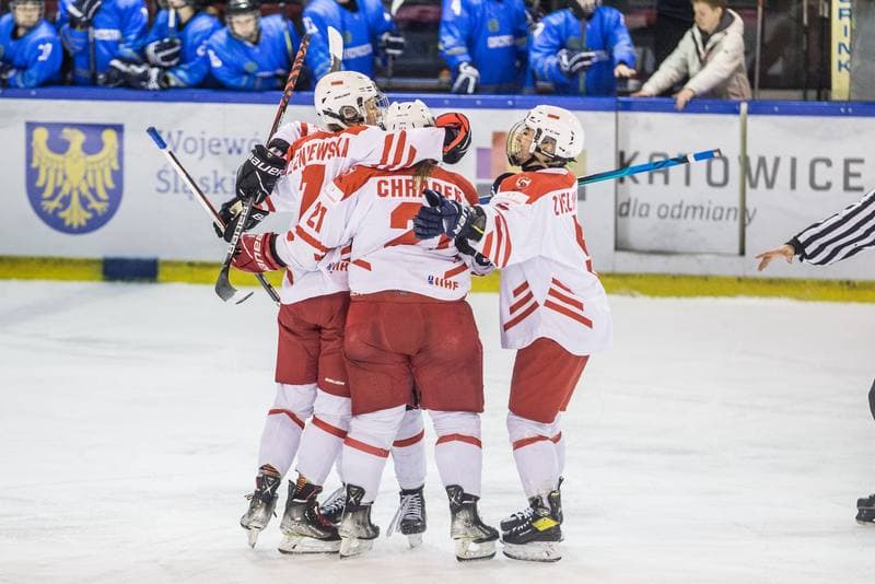 Ice Hockey. Women's World Championship Division 1B. Poland - Kazakhstan. 08.04.2022