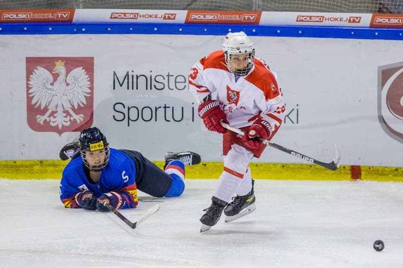 Ice Hockey. Women's World Championship Division 1B. Korea - Poland. 11.04.2022
