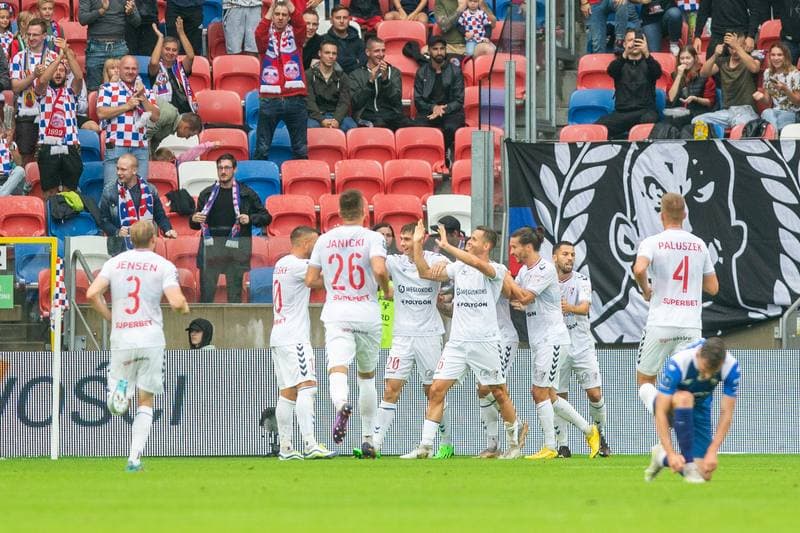 Football. PKO BP Ekstraklasa. Gornik Zabrze - Stal Mielec. 13.08.2022