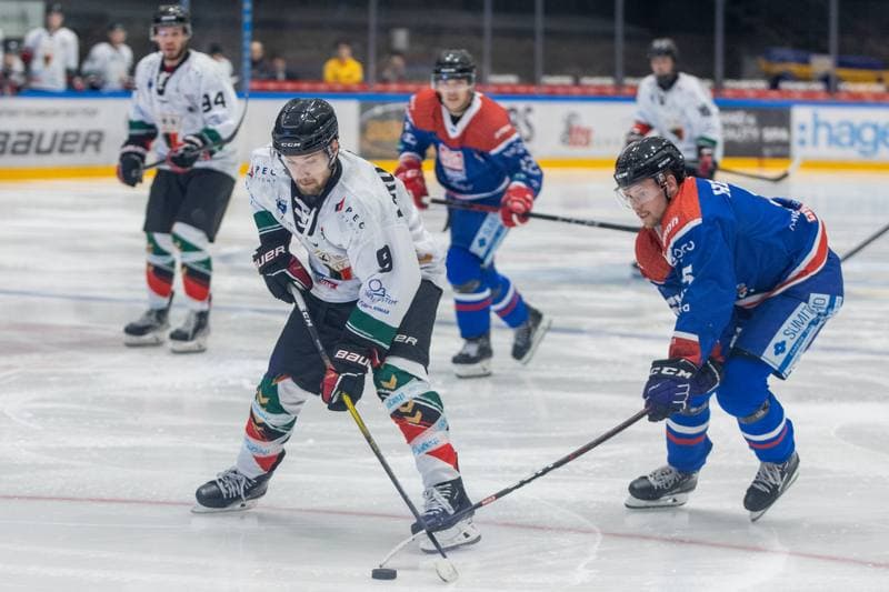 Ice Hockey. Polska Hokej Liga. GKS Tychy - Marma Ciarko STS Sanok. 04.11.2022