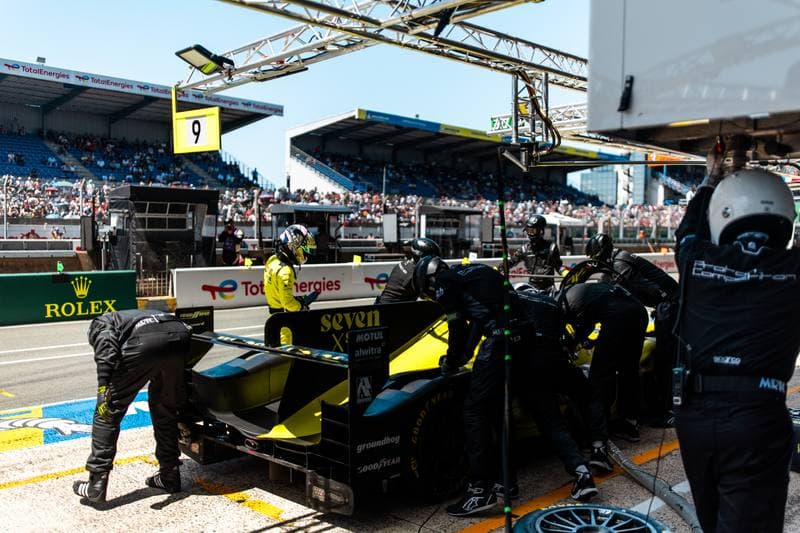 Motorsport. 24 Hours of Le Mans. 14.06.2026