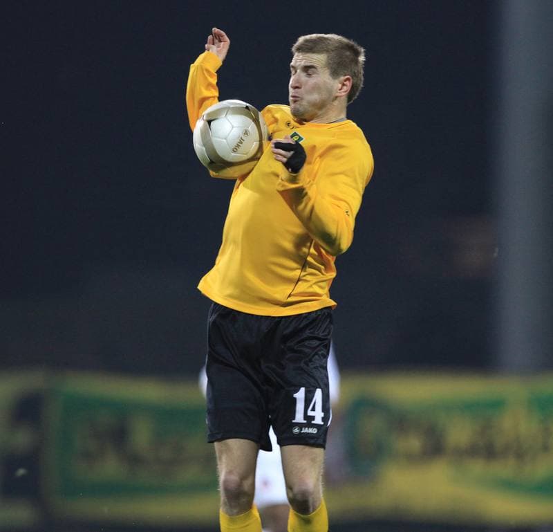 Football. I liga. GKS Katowice - Warta Poznan. 02.04.2010