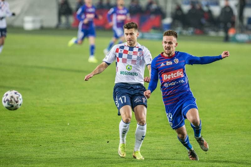 Football. PKO BP Ekstraklasa. Gornik Zabrze - Piast Gliwice. 20.11.2020