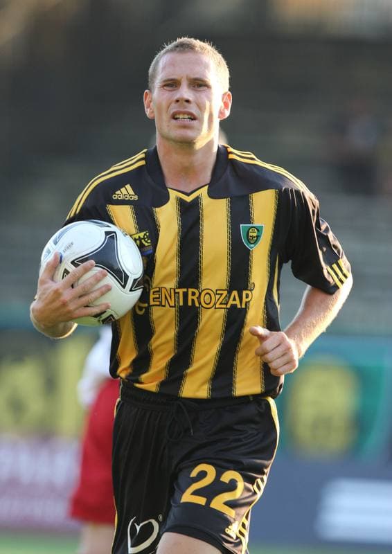 Football. I liga. GKS Katowice - Kolejarz Stroze. 03.09.2011