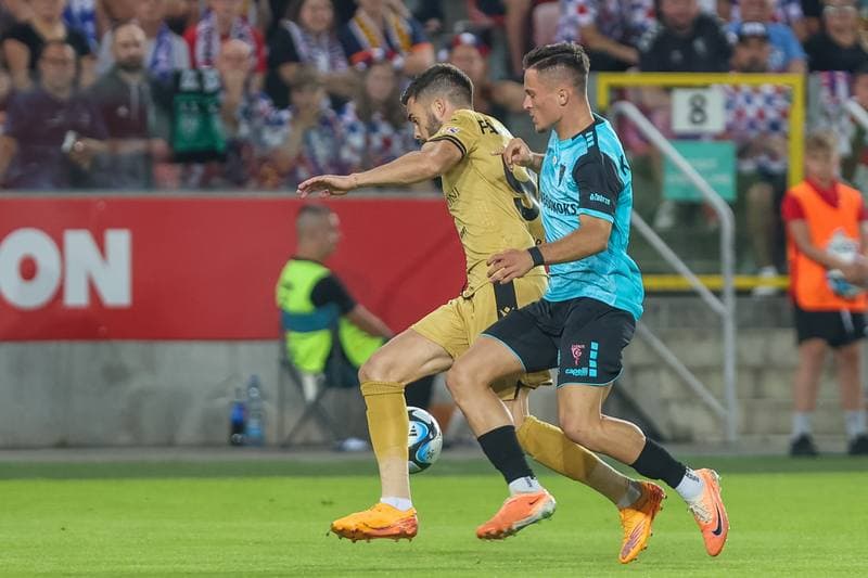 Football. PKO BP Ekstraklasa. Gornik Zabrze - Widzew Lodz. 18.08.2023