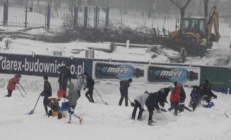 Football. Gornik Zabrze. Training. 17.02.2012