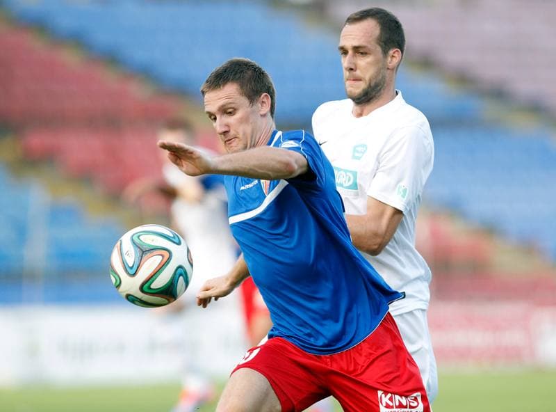 Football. III Liga Opolsko - Slaska. Polonia Bytom - Rekord Bielsko Biala. 10.08.2014