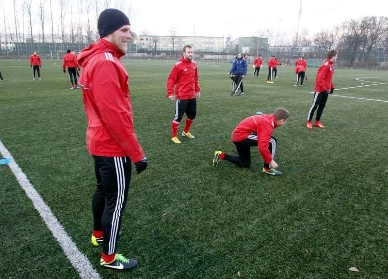 Football. Gornik Zabrze. Training. 08.01.2014
