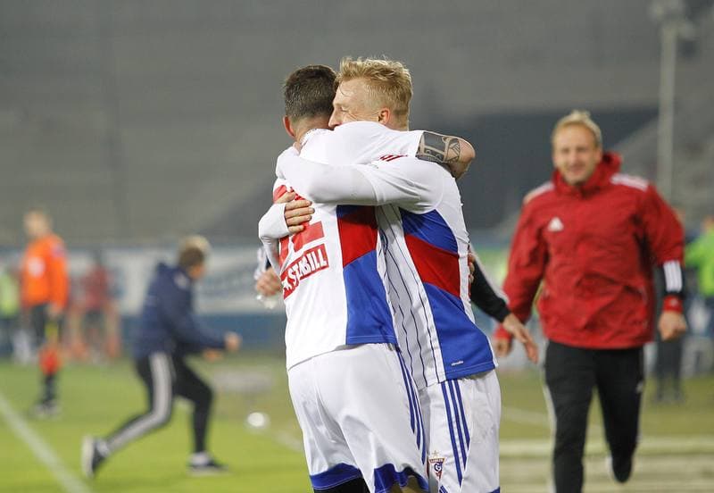 Football. T-Mobile Ekstraklasa. Gornik Zabrze - Zawisza Bydgoszcz. 29.04.2015