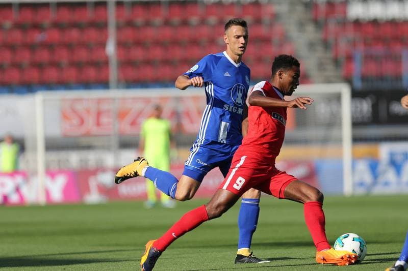 Football. Het Liga. Sigma Olomouc - Zbrojovka Brno. 20.08.2017