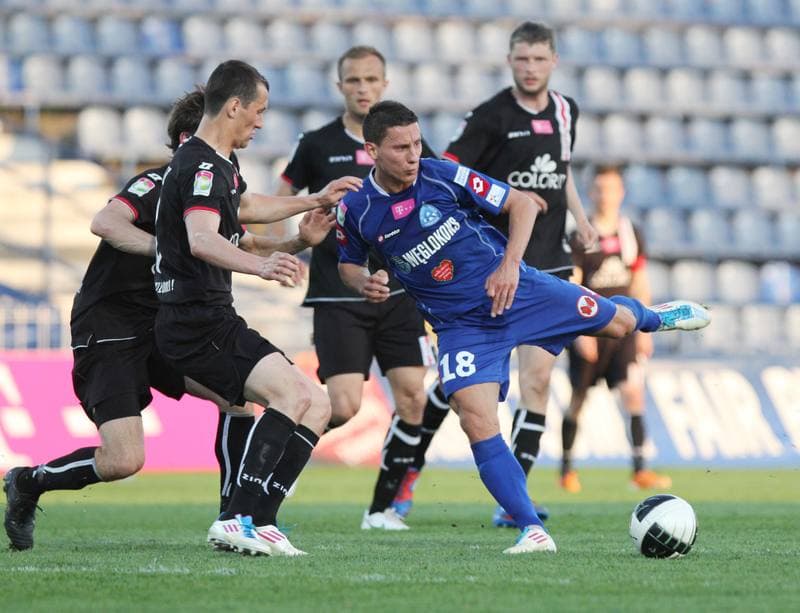 Football. T-Mobile Ekstraklasa. Ruch Chorzow - LKS Lodz. 28.04.2012