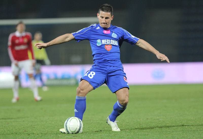 Football. T-Mobile Ekstraklasa. Ruch Chorzow - Wisla Krakow. 25.11.2012