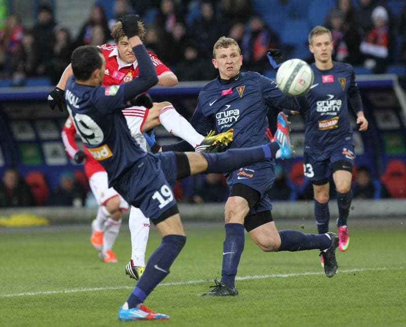 Football. T-mobile Ekstraklasa. Wisla Krakow - Pogon Szczecin. 17.03.2013