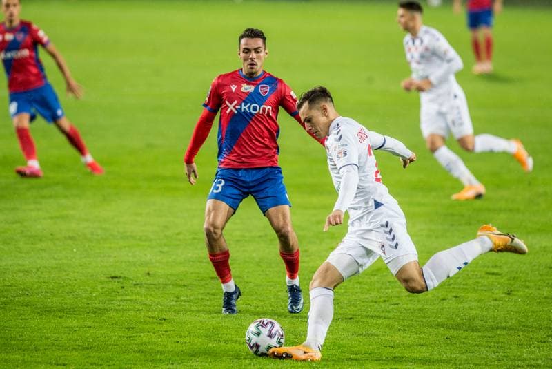 Football. PKO BP Ekstraklasa. Gornik Zabrze - Rakow Czestochowa. 17.10.2020