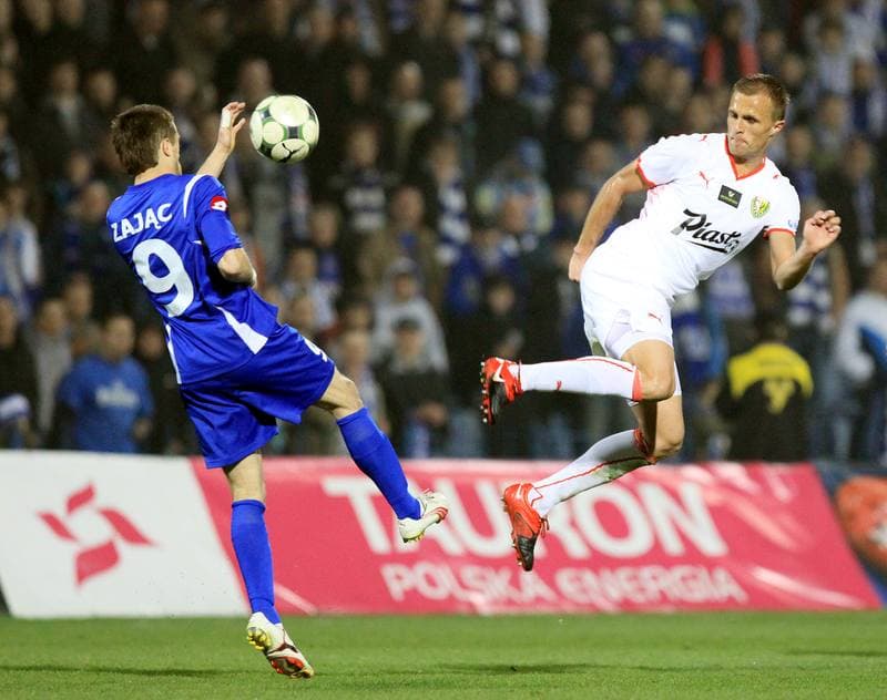 Football. Ekstraklasa. Piast Gliwice - Korona Kielce. 19.04.2010