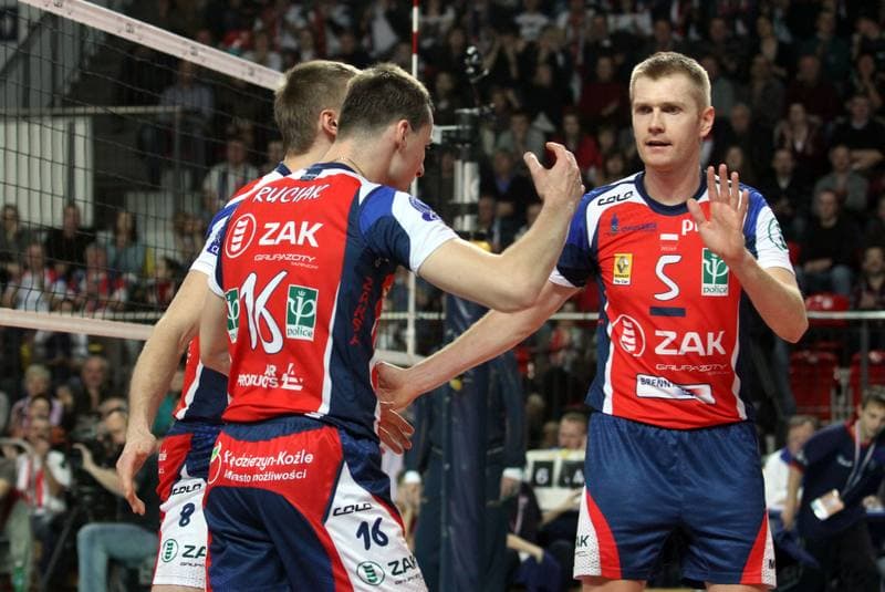 Volleyball. CEV Champions League. ZAKSA Kedzierzyn-Kozle - Trentino Volley. 22.12.2011
