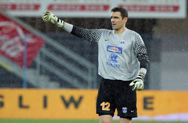 Football. I liga. Piast Gliwice - Termalica Bruk-Bet Nieciecza. 13.04.2012