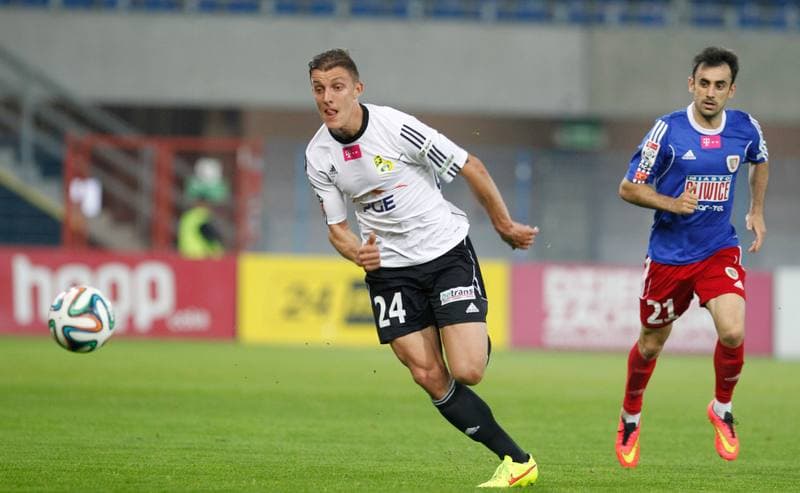 Football. T-Mobile Ekstraklasa. Piast Gliwice - GKS Belchatow. 19.05.2015