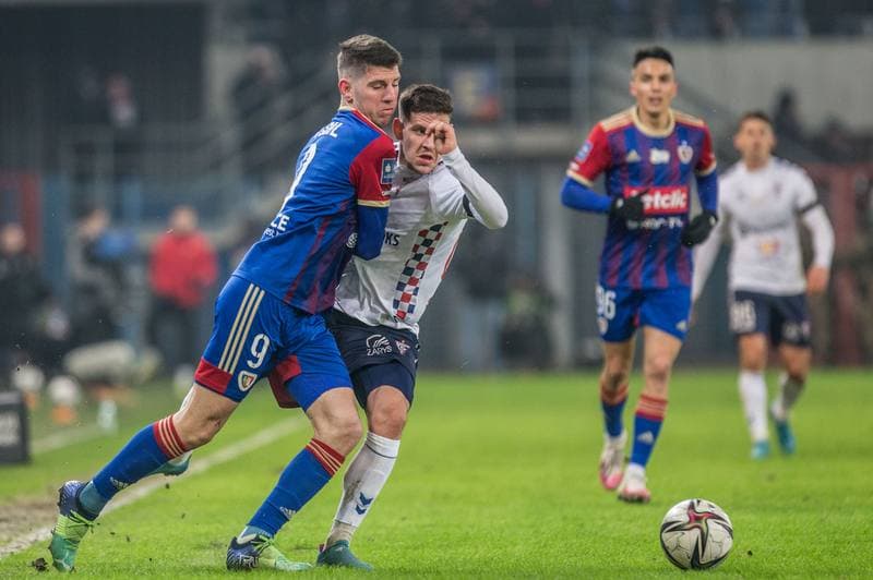 Football. PKO BP Ekstraklasa. Piast Gliwice - Gornik Zabrze. 26.02.2022