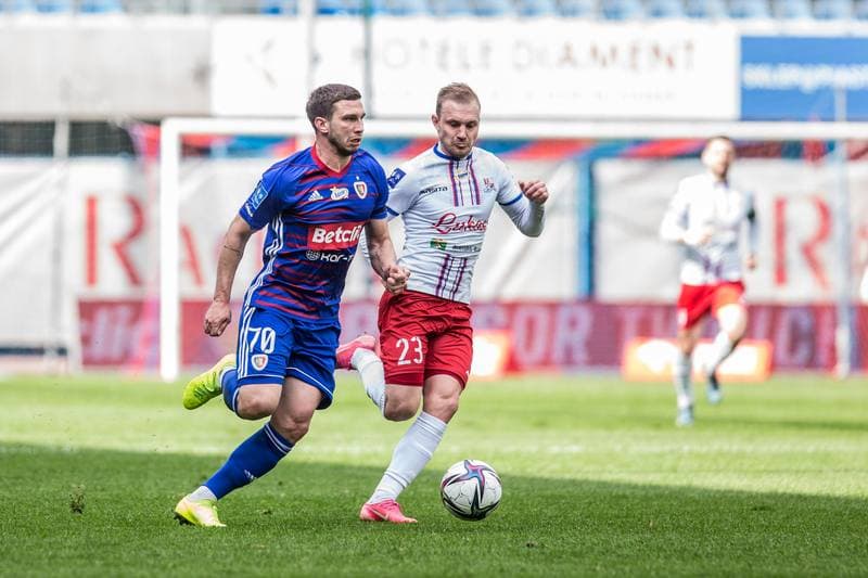 Football. PKO BP Ekstraklasa. Piast Gliwice - Podbeskidzie Bielsko-Biala. 03.05.2021